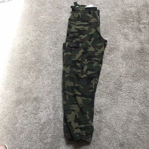 Camo pants with cuffed ankles